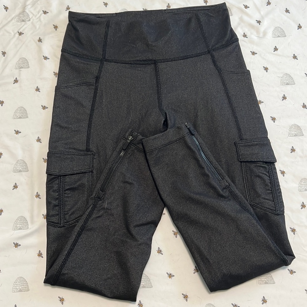 Like new denim look leggings